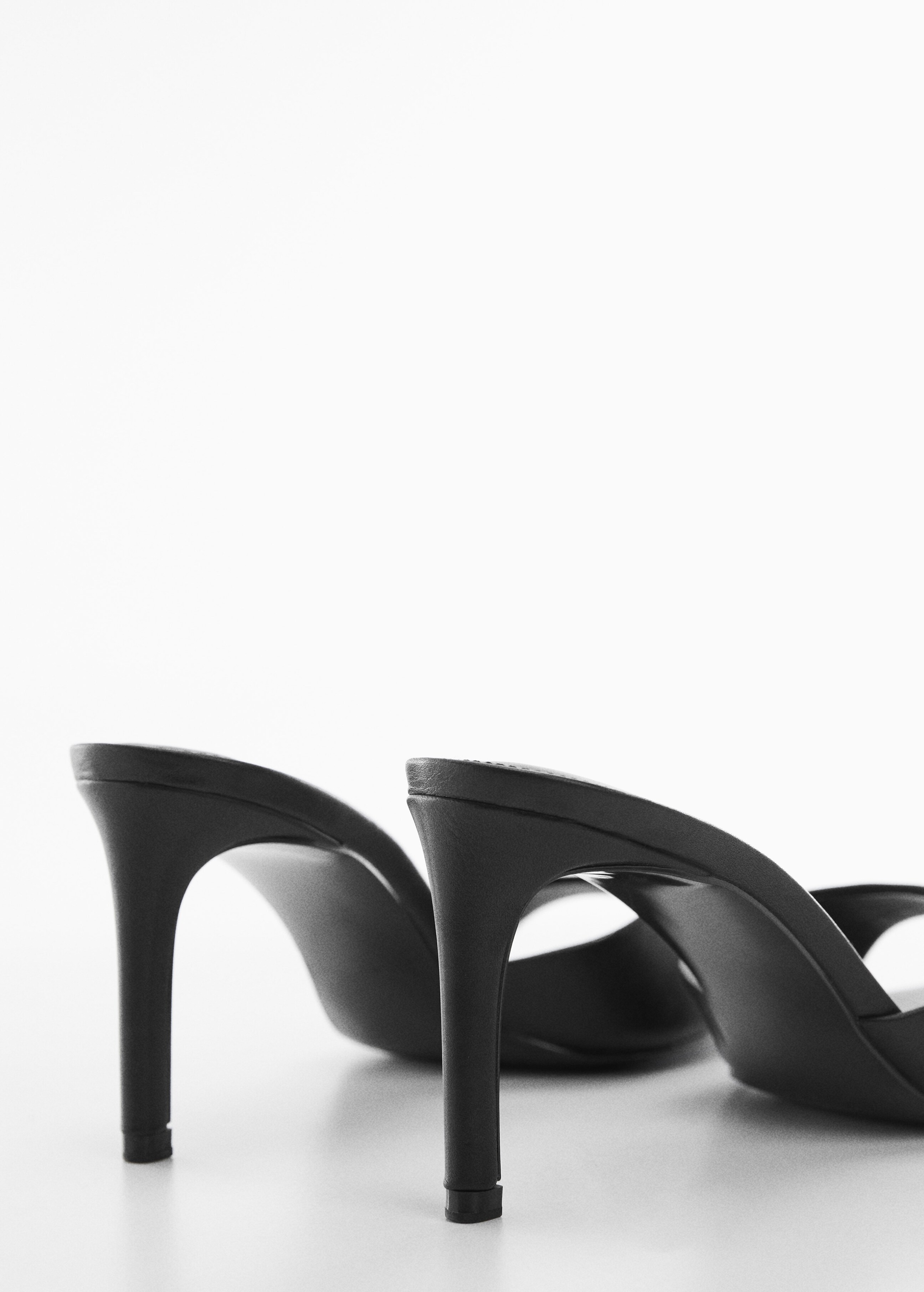 Strappy heeled sandals - Details of the article 1