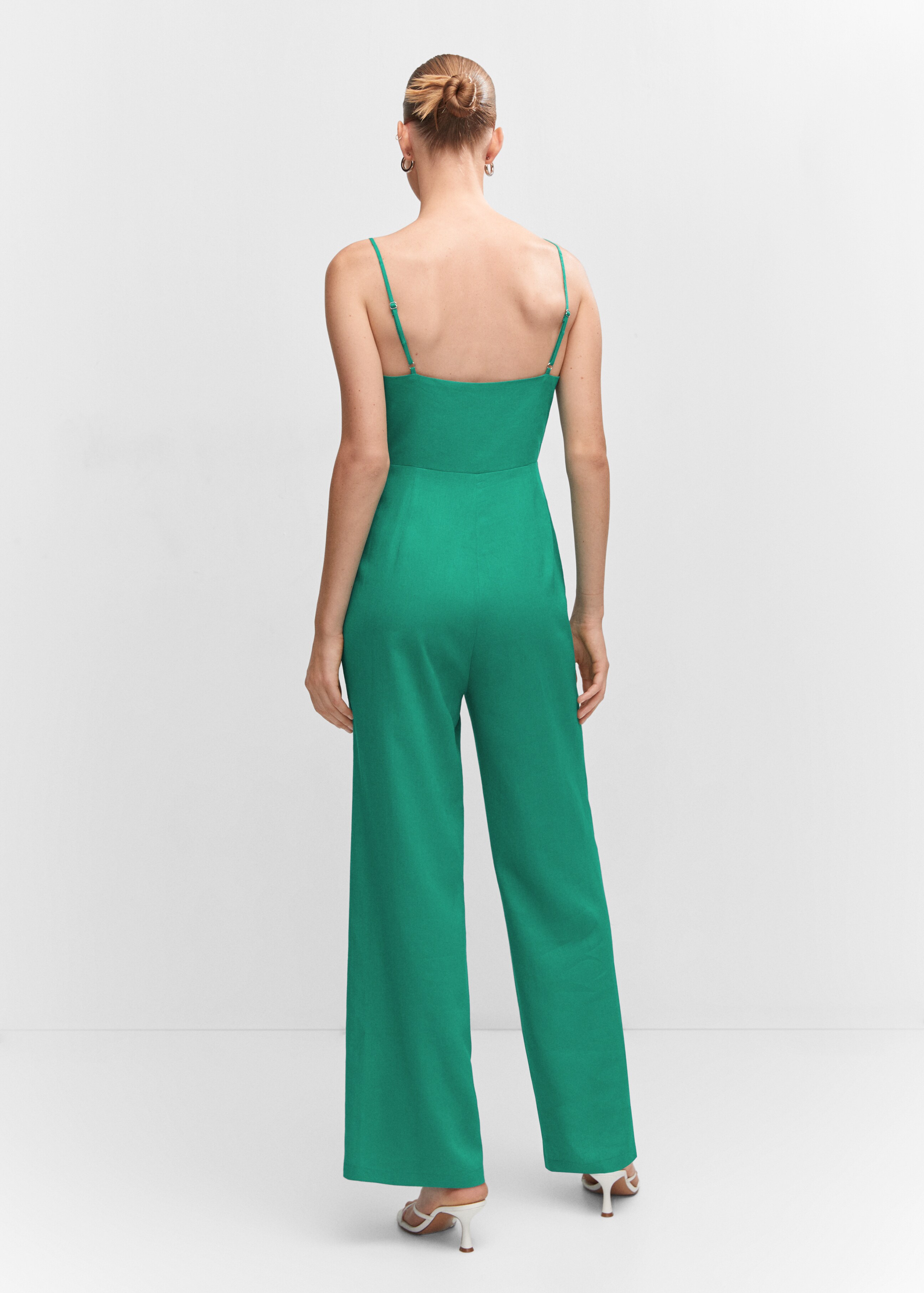 Bow linen jumpsuit - Reverse of the article