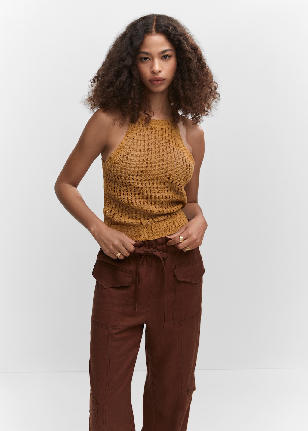 Halter-neck knitted top - Medium plane