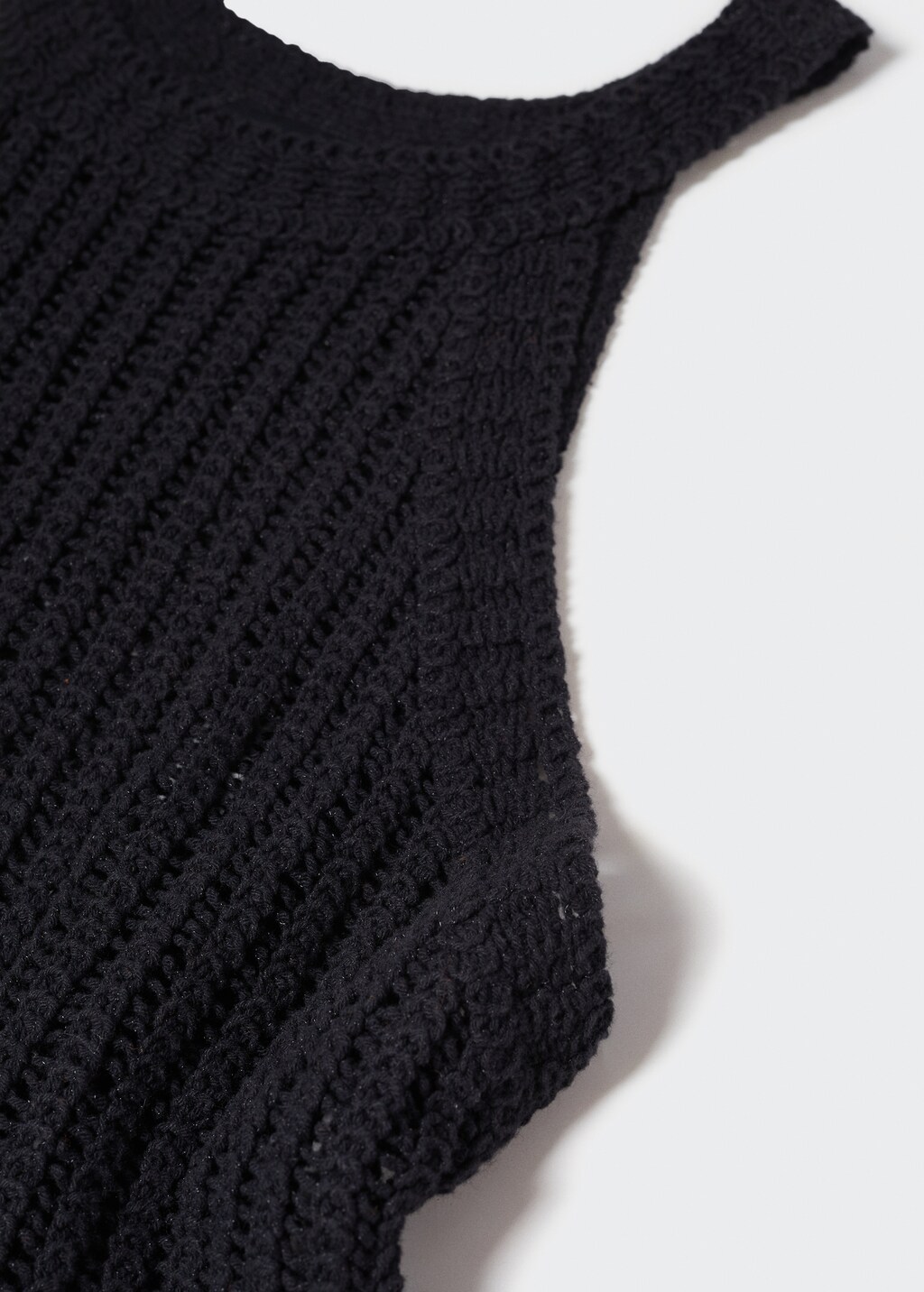 Halter-neck knitted top - Details of the article 8