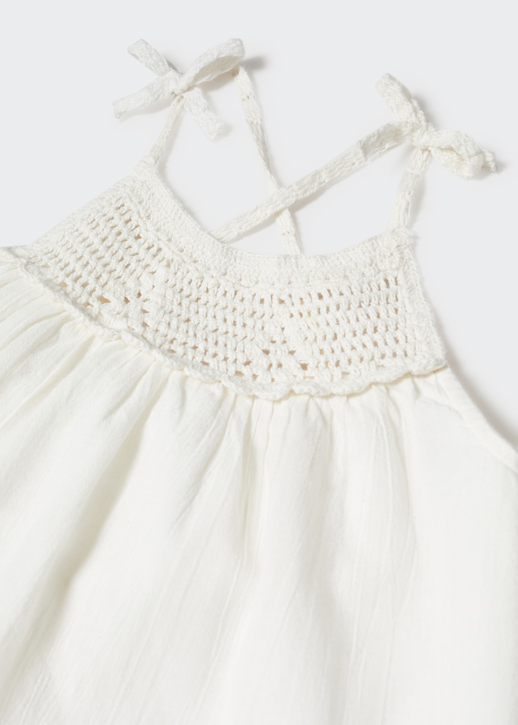 Crochet dress with ruffles - Details of the article 8