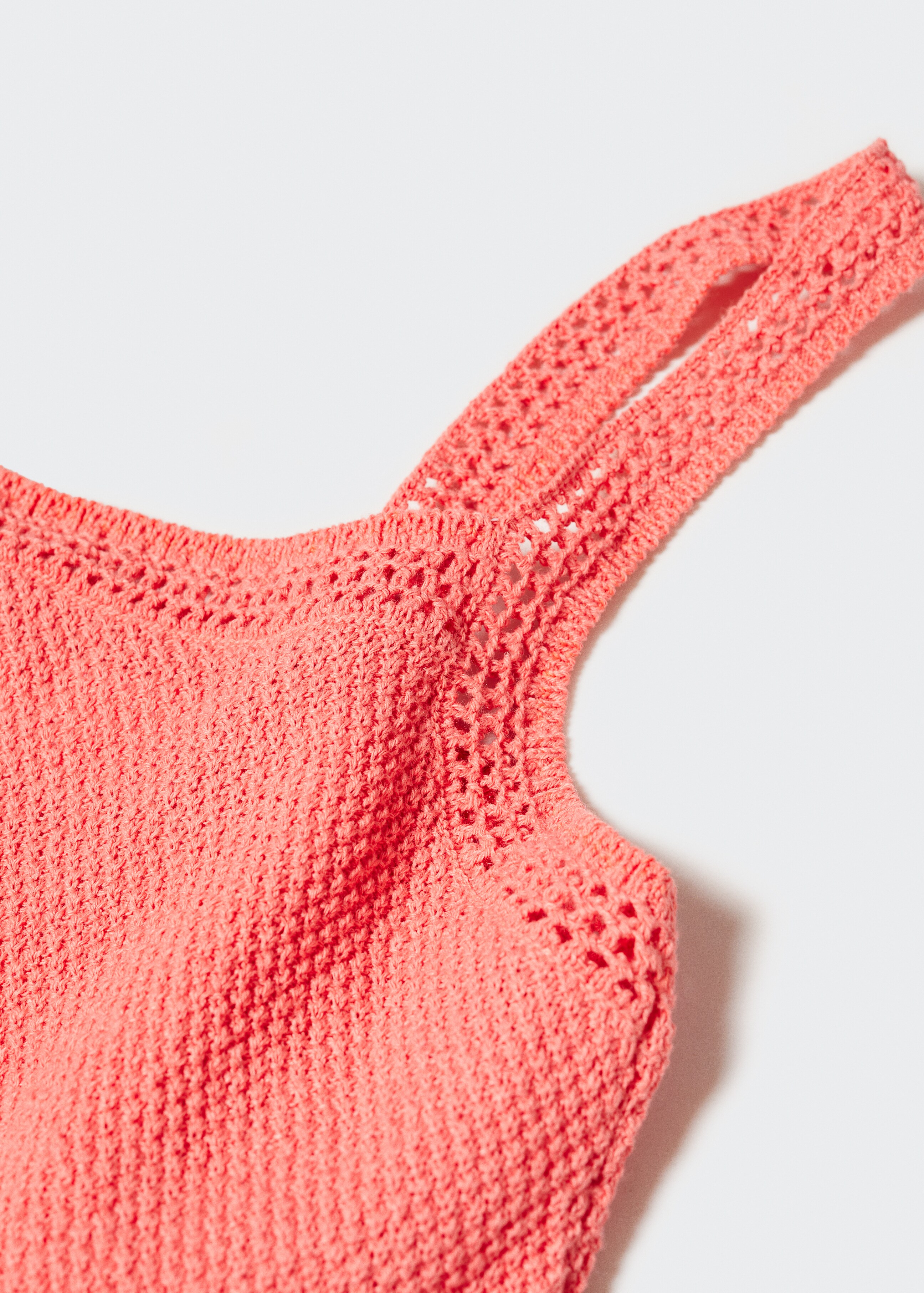 Crochet top - Details of the article 8
