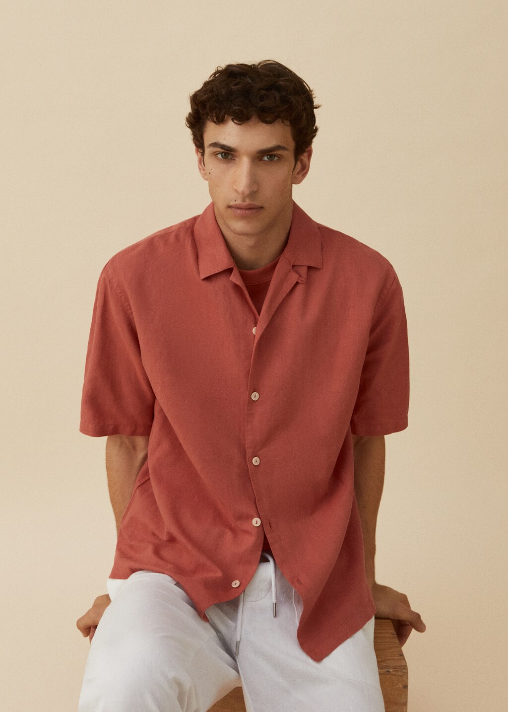 Cotton-linen bowling-collar shirt - Details of the article 5