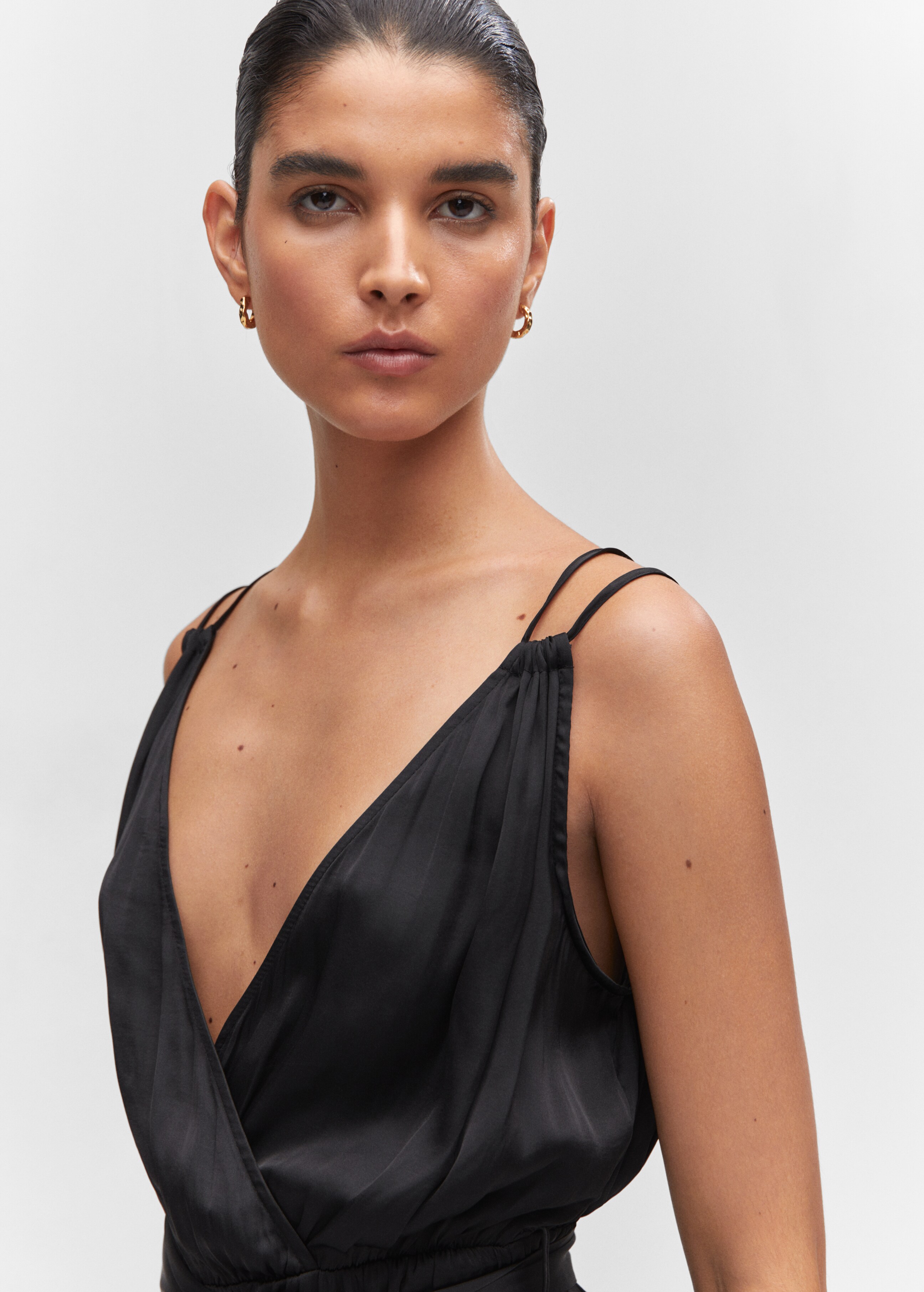 Satin pleated jumpsuit - Details of the article 1
