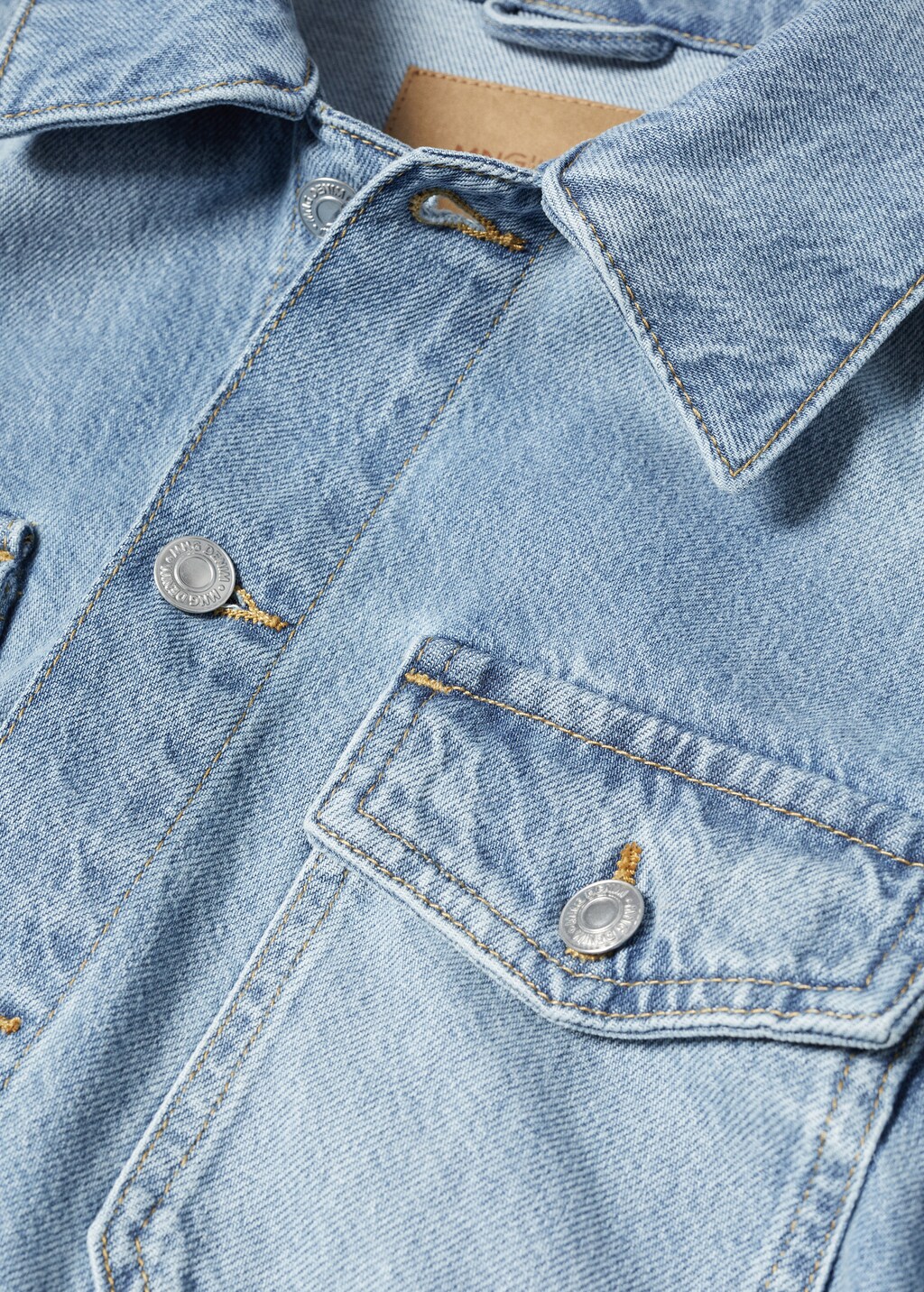 Pocket denim overshirt - Details of the article 8