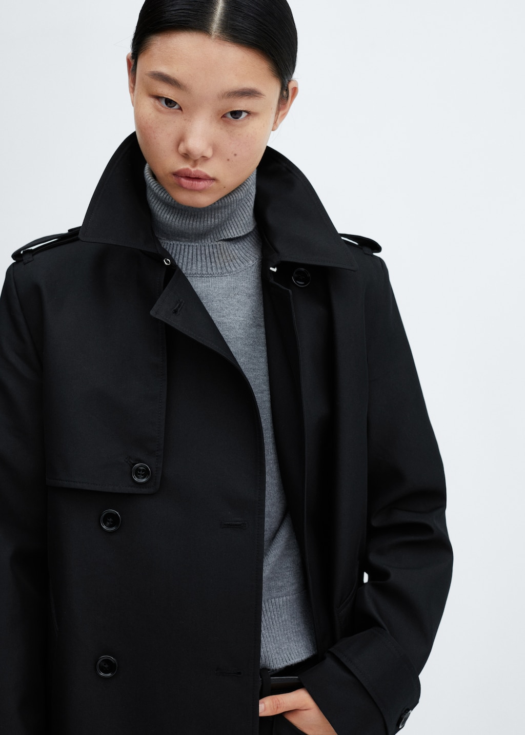 Waterproof double-breasted trench coat - Details of the article 1