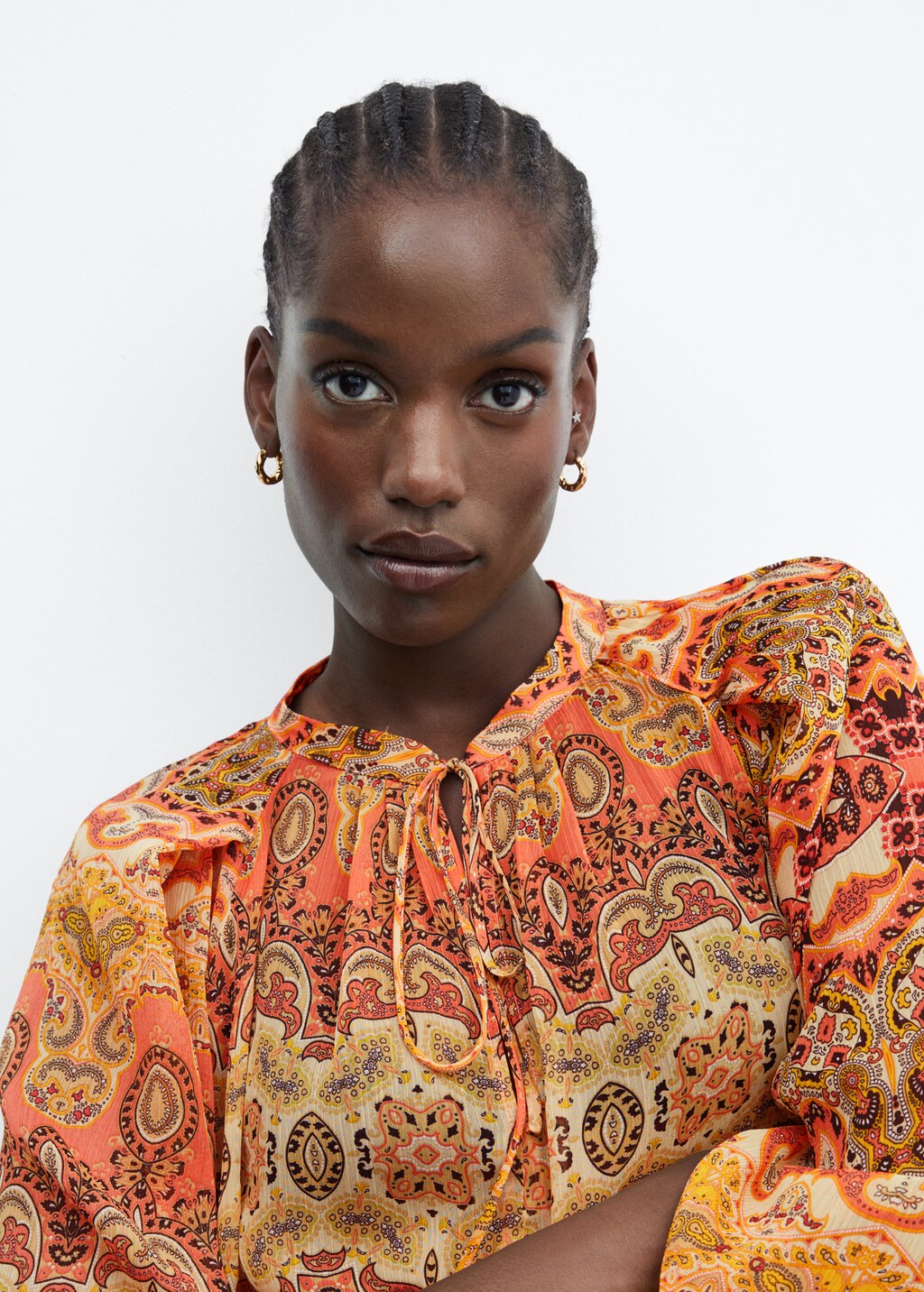 Printed blouse with tie closure - Details of the article 4