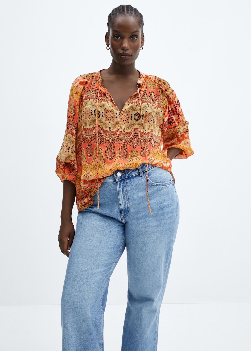 Blusa estampada com fecho de laço - Pormenor do artigo 5