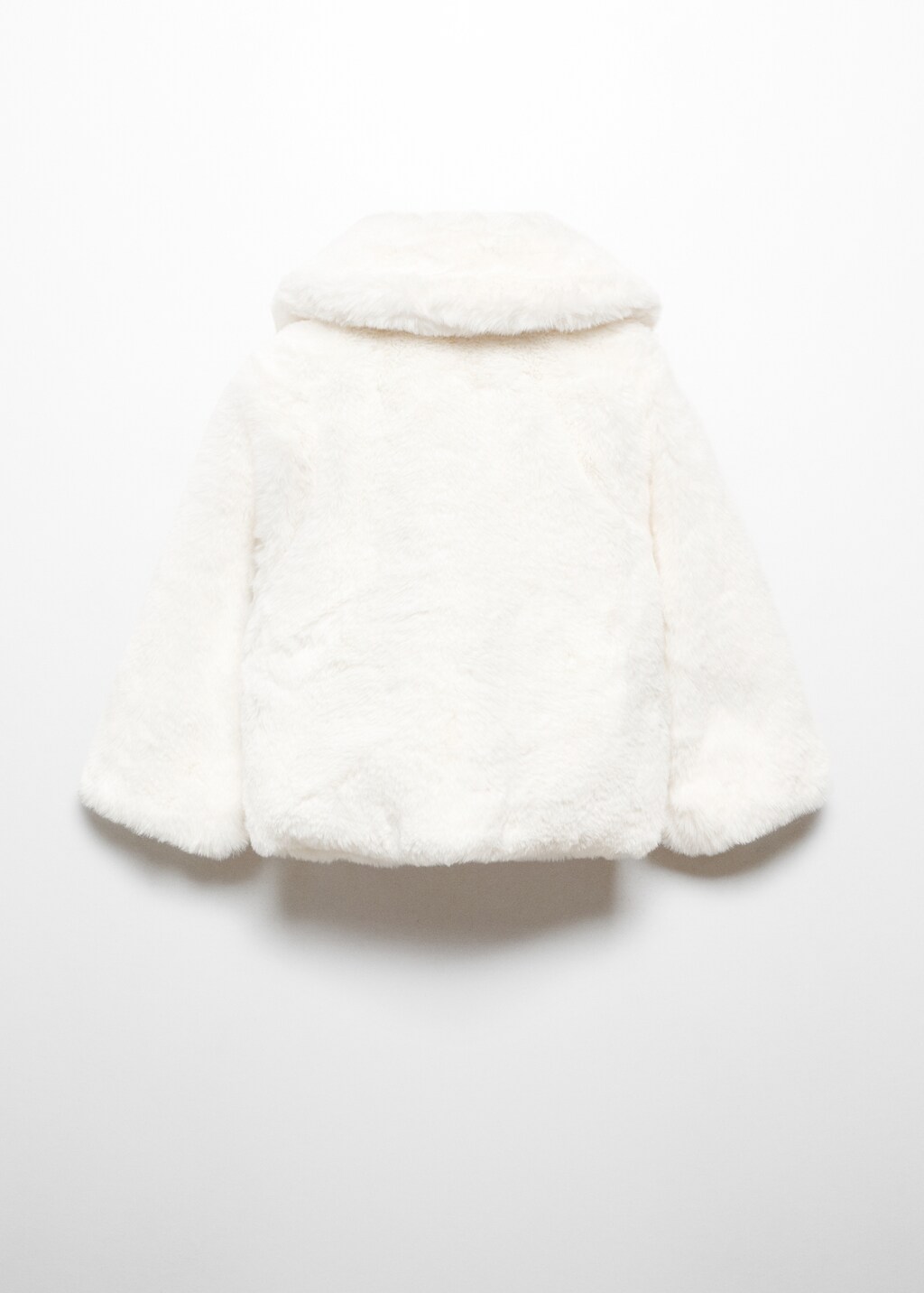 Fur-effect coat - Reverse of the article