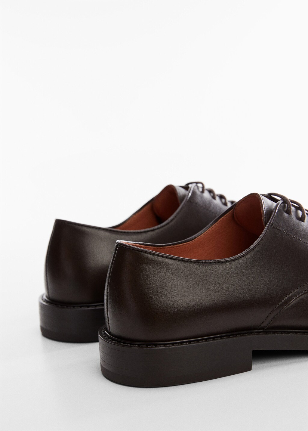 Leather suit shoes - Details of the article 1