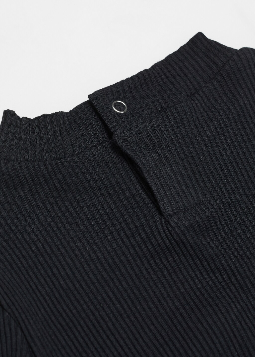 Long sleeve cotton t-shirt - Details of the article 8