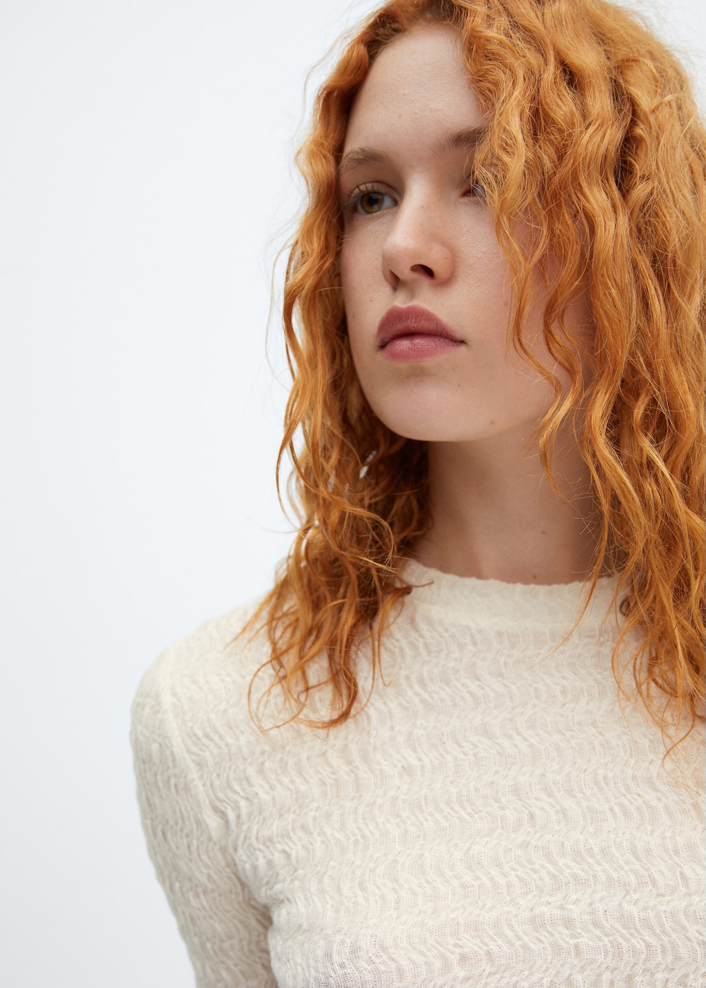 Gathered knitted t-shirt - Details of the article 1