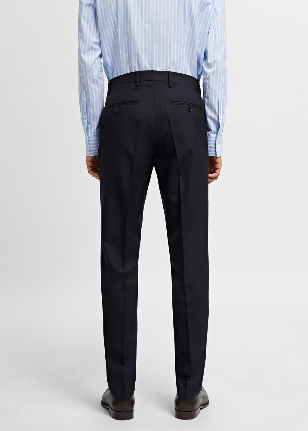 100% virgin wool suit trousers - Reverse of the article