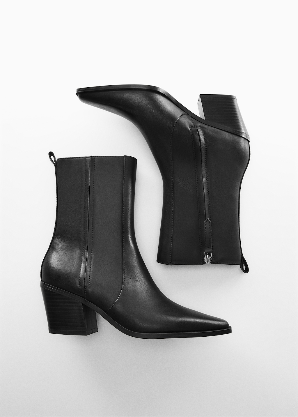 Heeled leather ankle boots - Details of the article 5