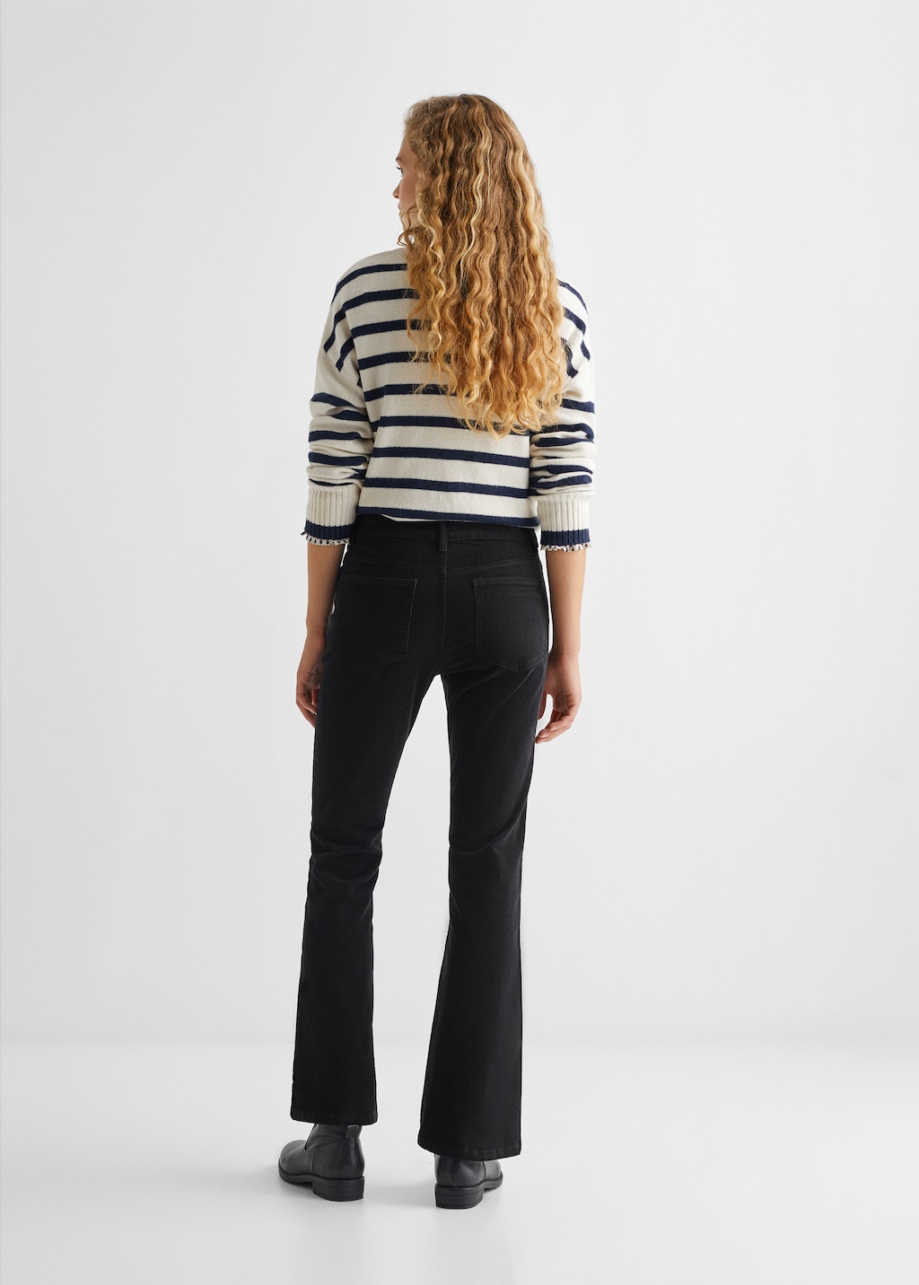 Corduroy straight trousers - Reverse of the article