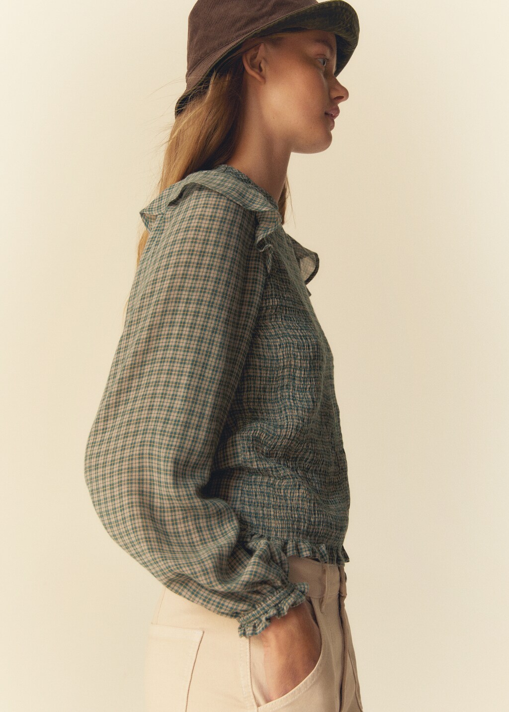 Checked frill blouse - Details of the article 5