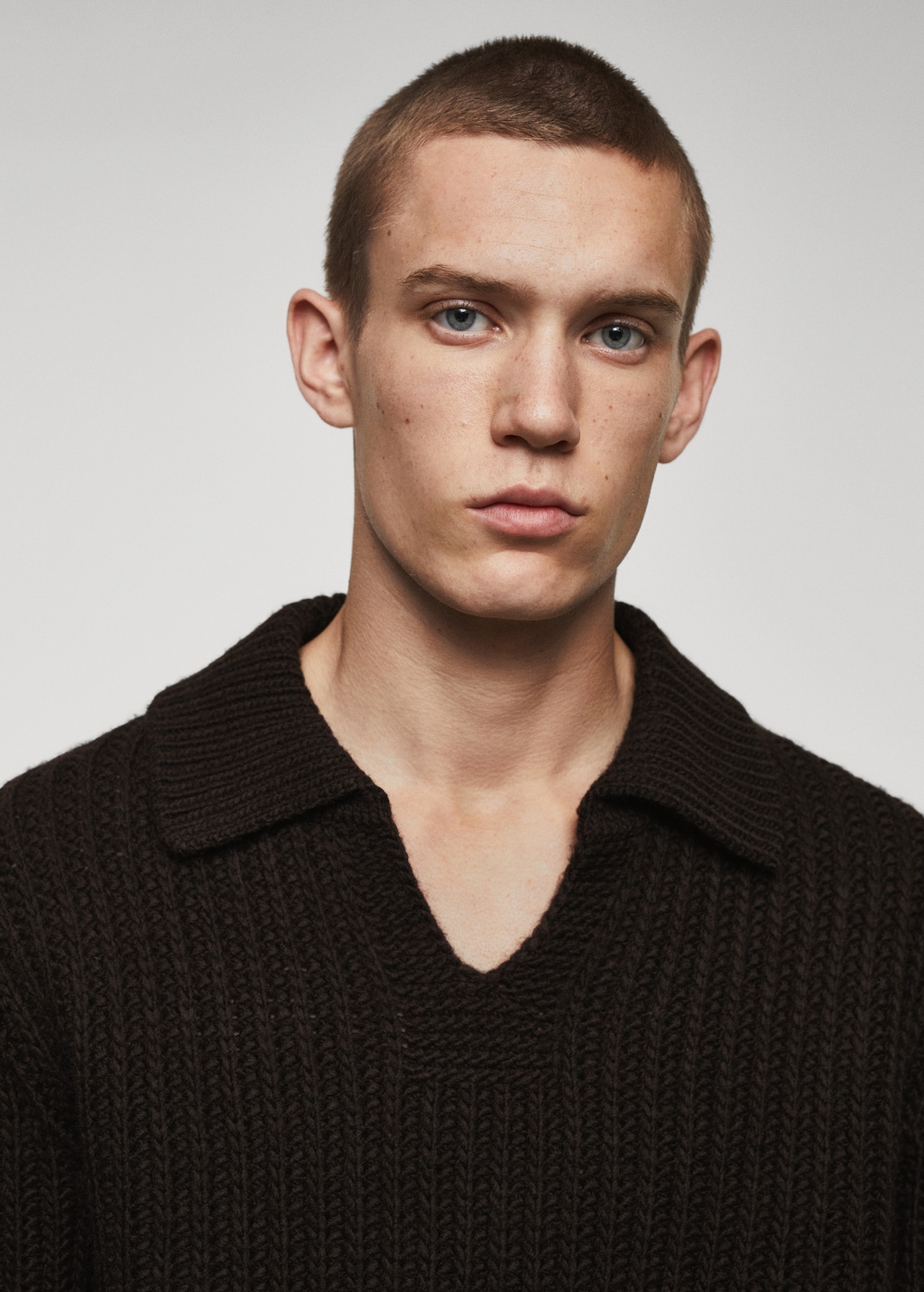 Polo collar wool sweater - Details of the article 1