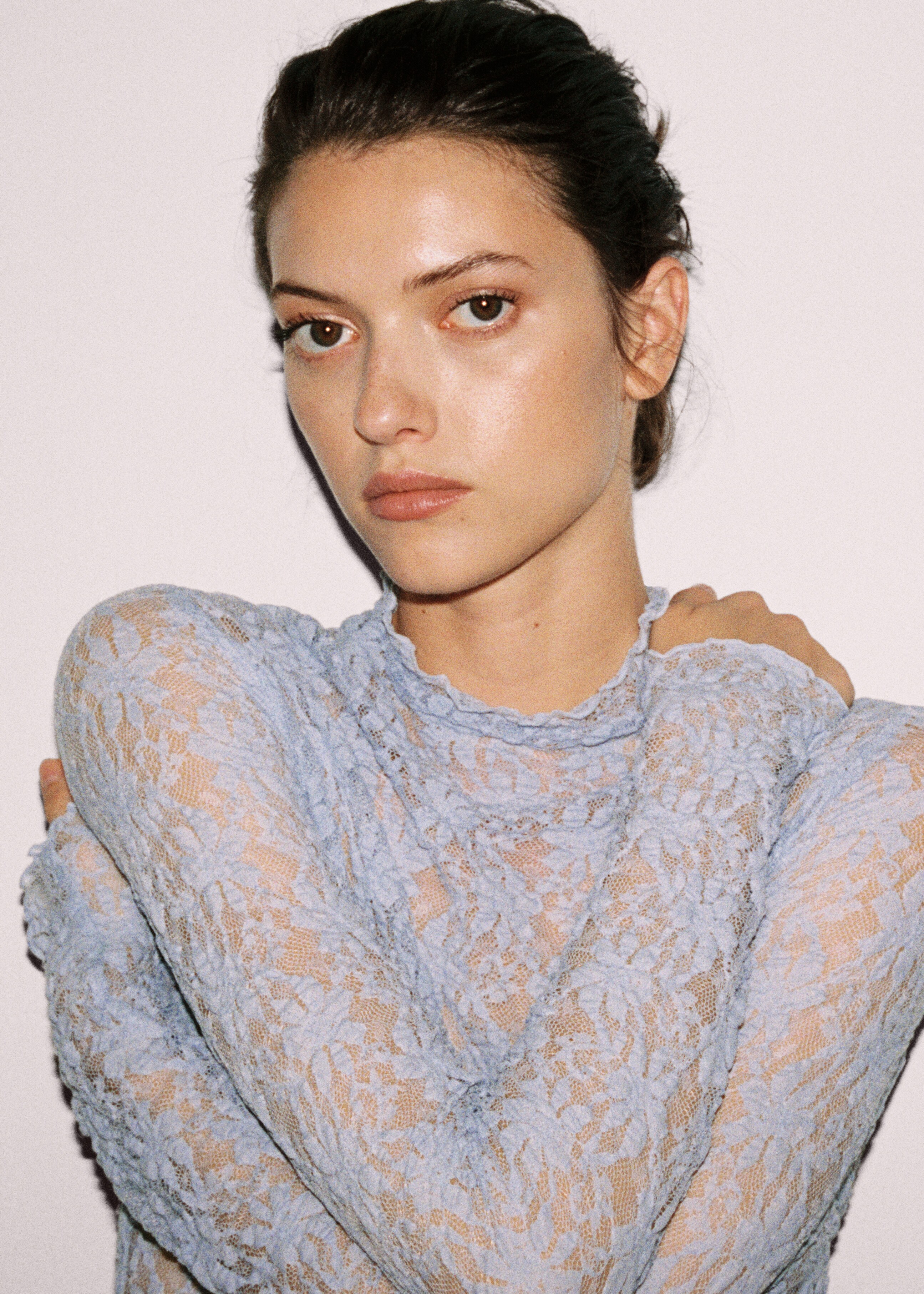 Lace t-shirt with perkins collar  - Details of the article 6