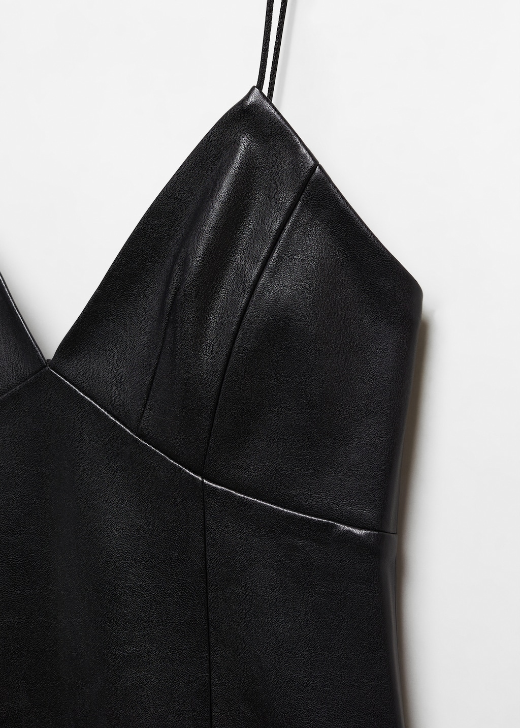 Leather-effect dress - Details of the article 8