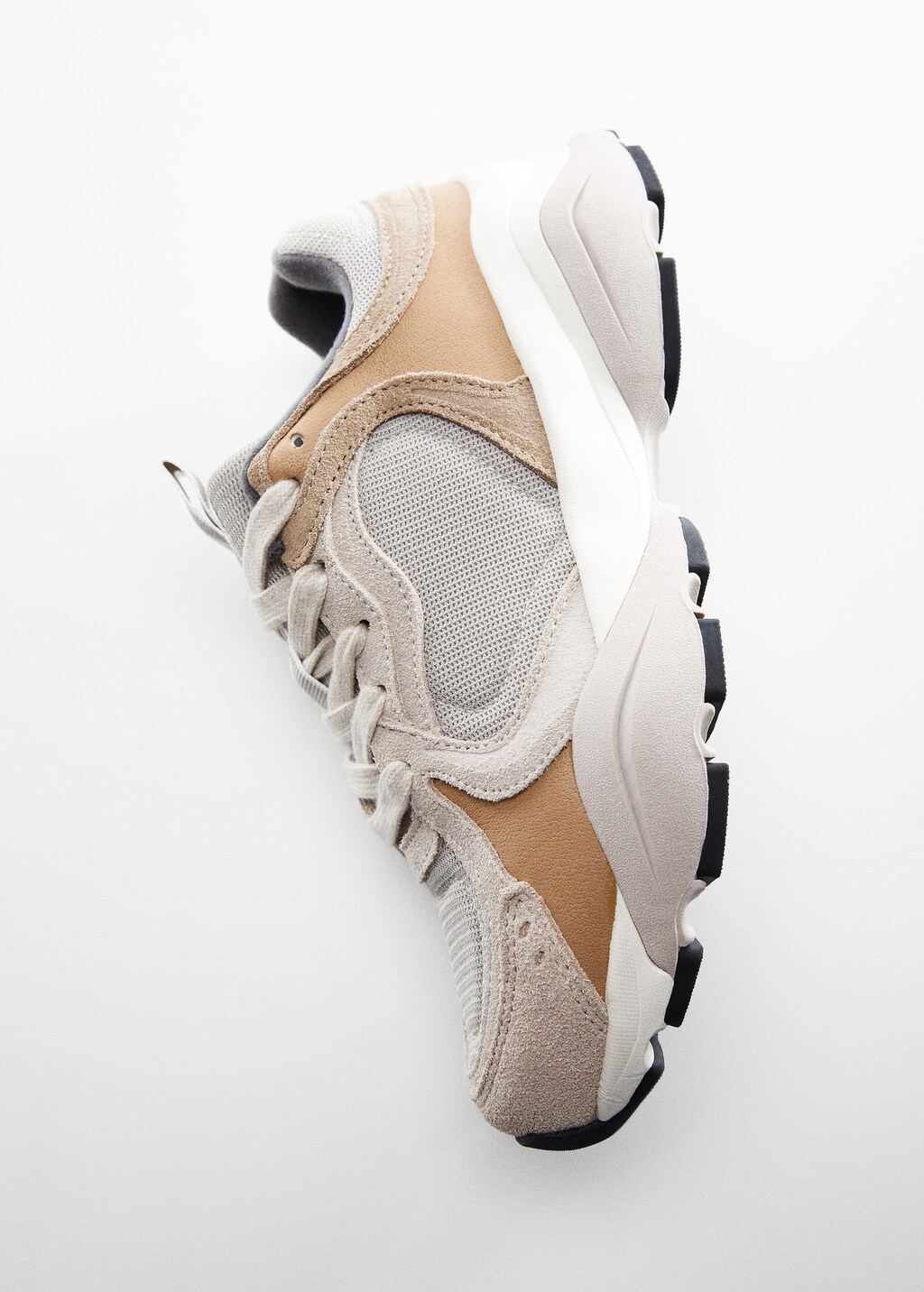 Combined design sneakers - Details of the article 5