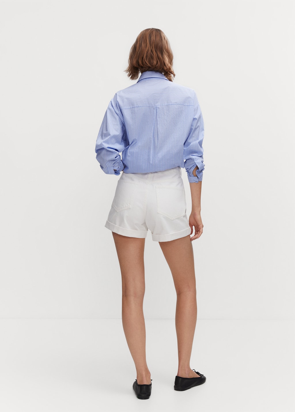 Mom-fit denim shorts - Reverse of the article