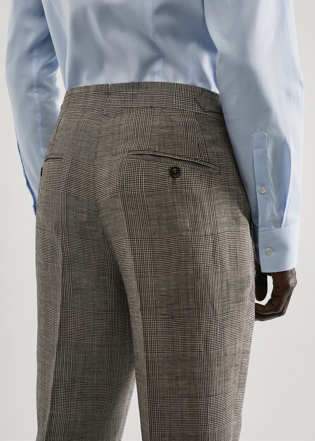 Check linen suit trousers - Details of the article 4