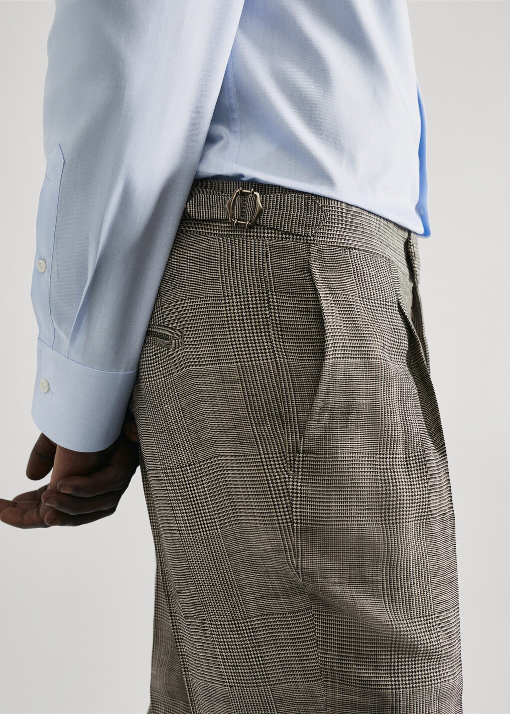 Check linen suit trousers - Details of the article 6