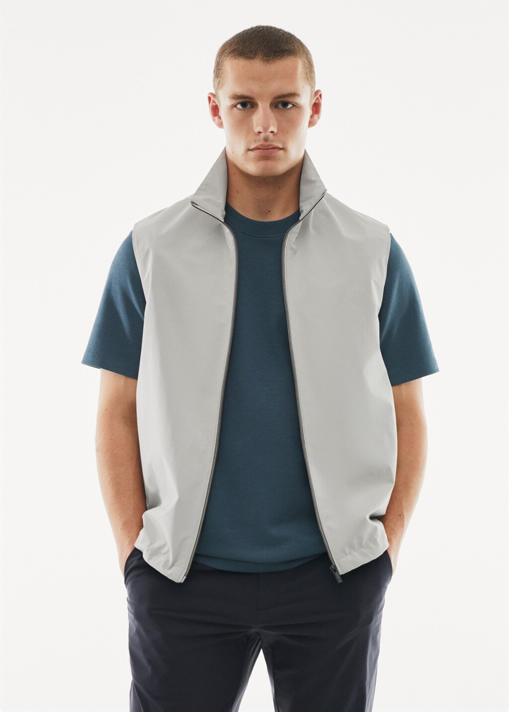 Water-repellent technical gilet - Medium plane