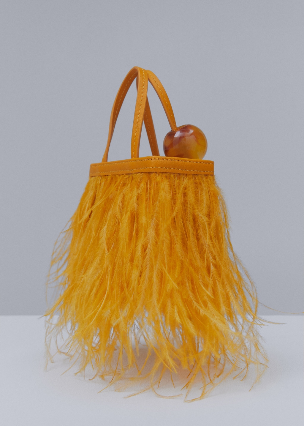 Leather bag with feather trim - Details of the article 2