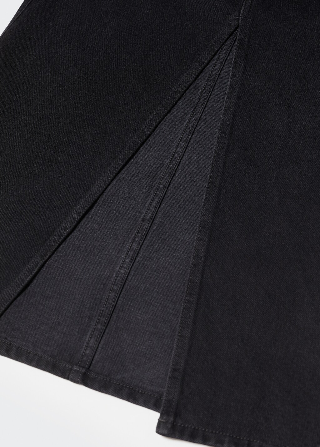 Slit denim skirt - Details of the article 8