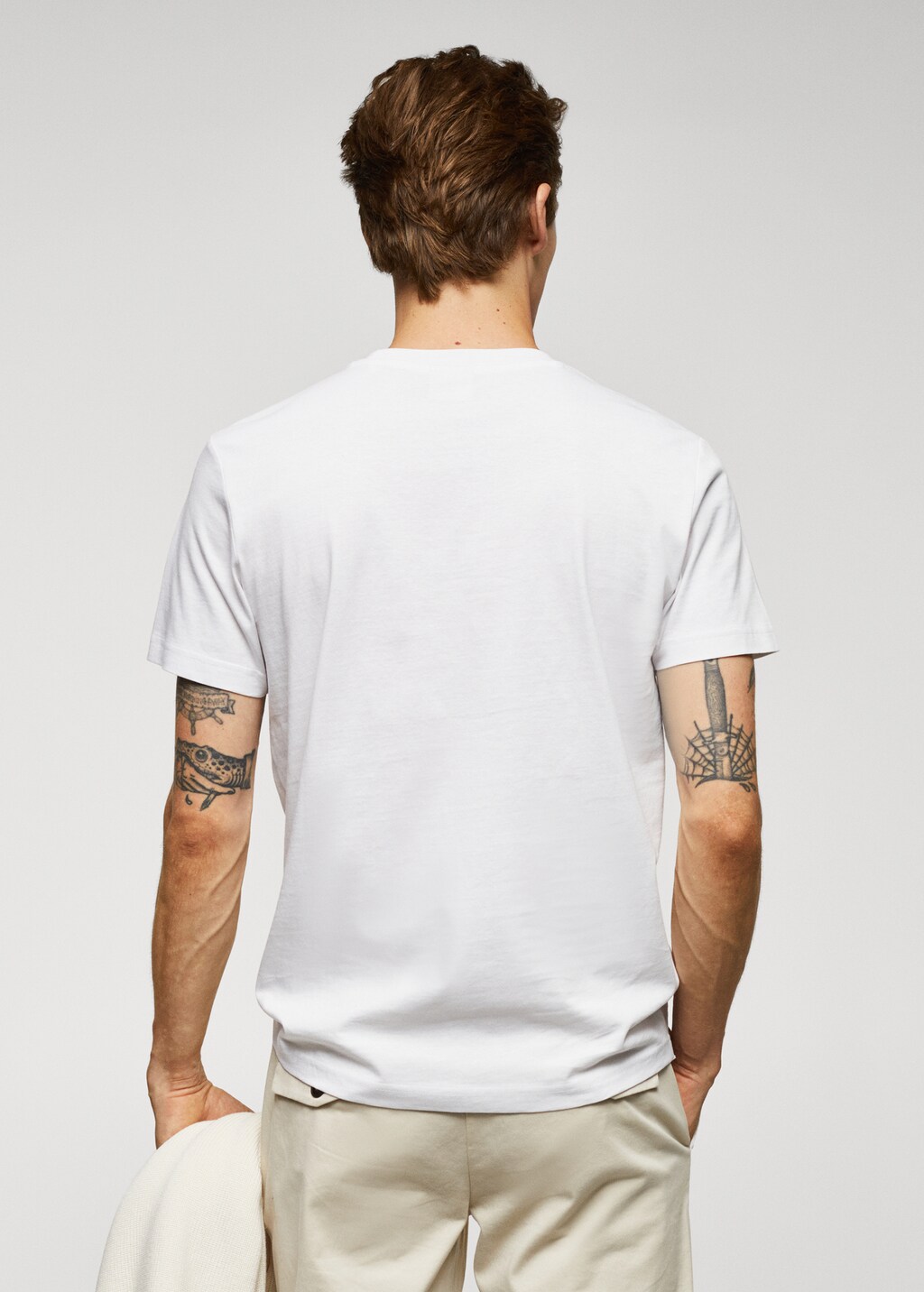 100% cotton t-shirt with logo - Reverse of the article