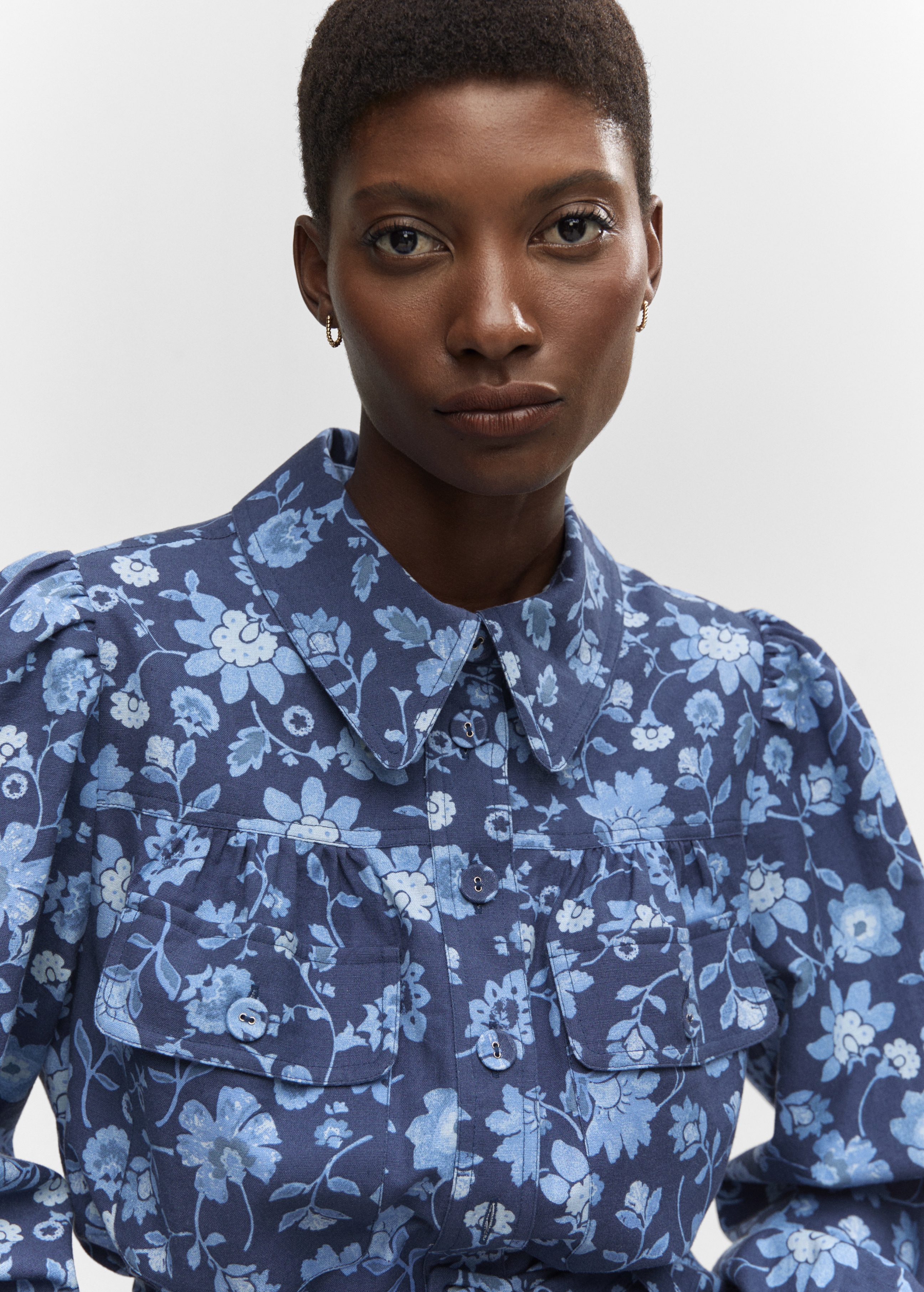 Floral overshirt with belt - Details of the article 1