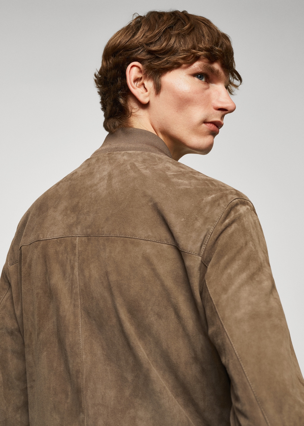 Leather bomber jacket - Details of the article 4