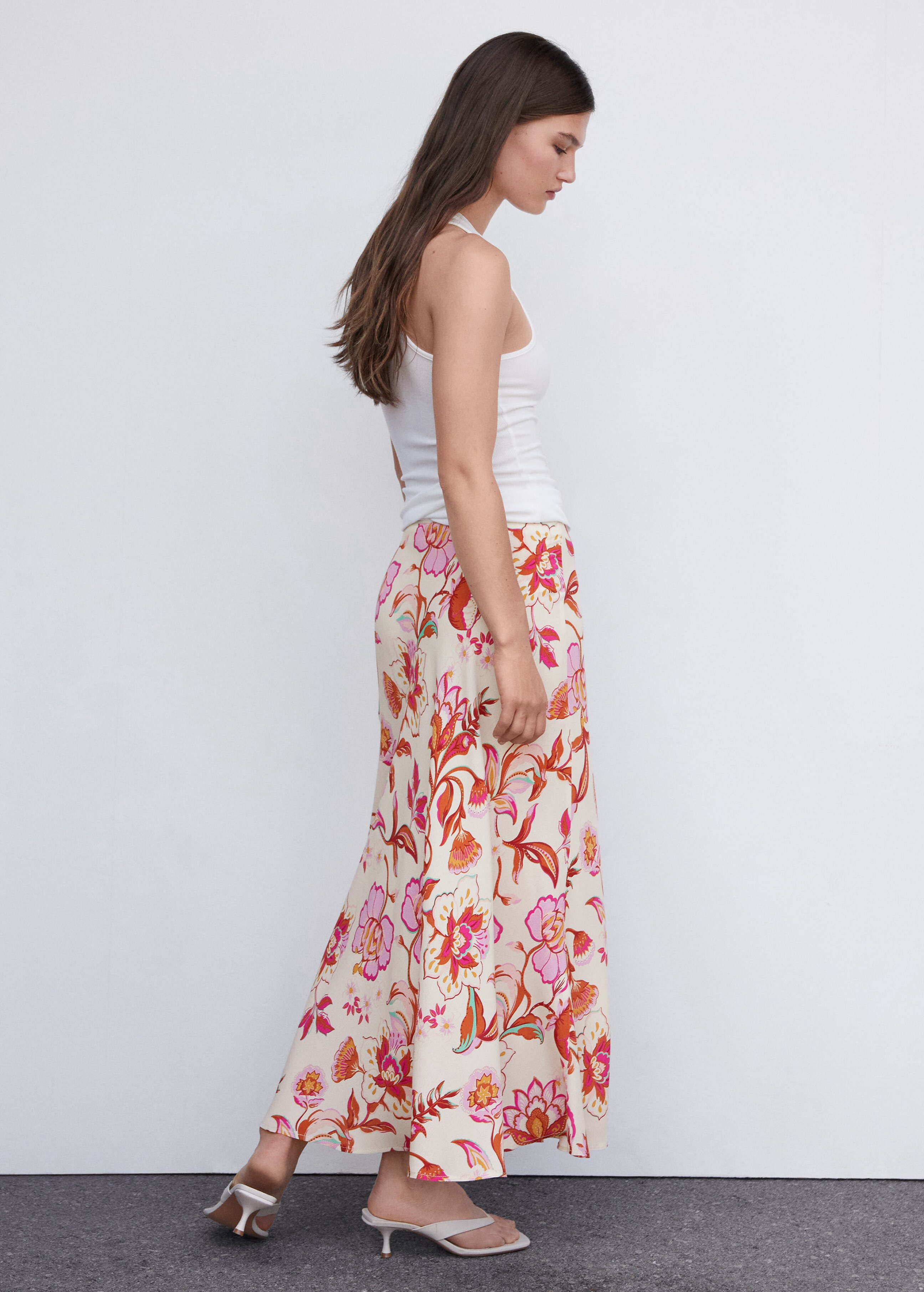 Floral long skirt - Reverse of the article