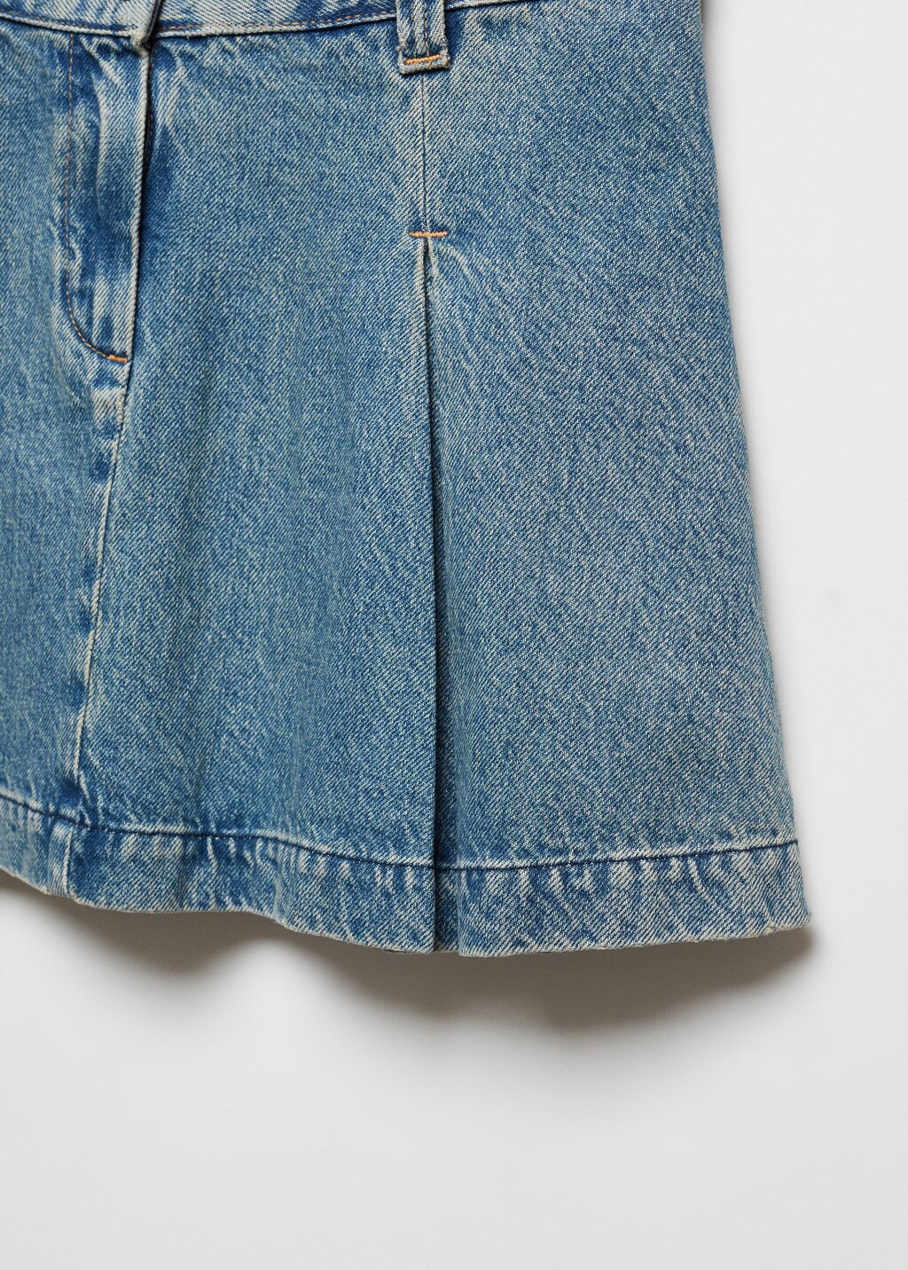 Pleated denim mini-skirt - Details of the article 8