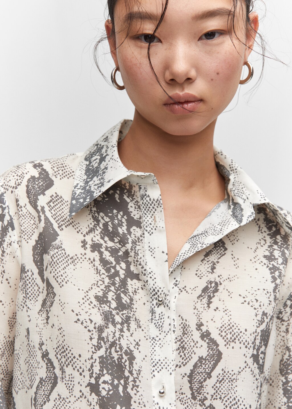 Snake-print lyocell shirt - Details of the article 1