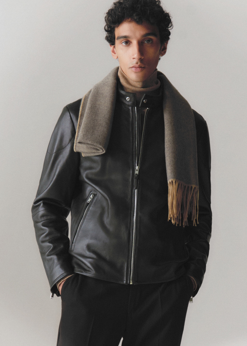 Zip-detail leather biker jacket - Details of the article 5