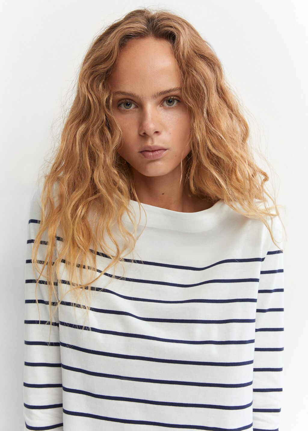 Striped boat-neck t-shirt - Details of the article 1