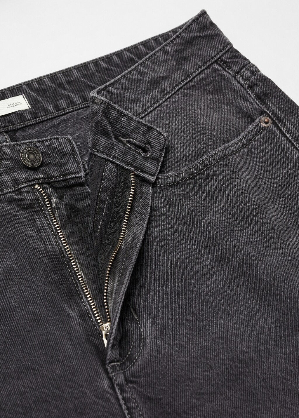 Dark-wash tapered-fit jeans - Details of the article 8