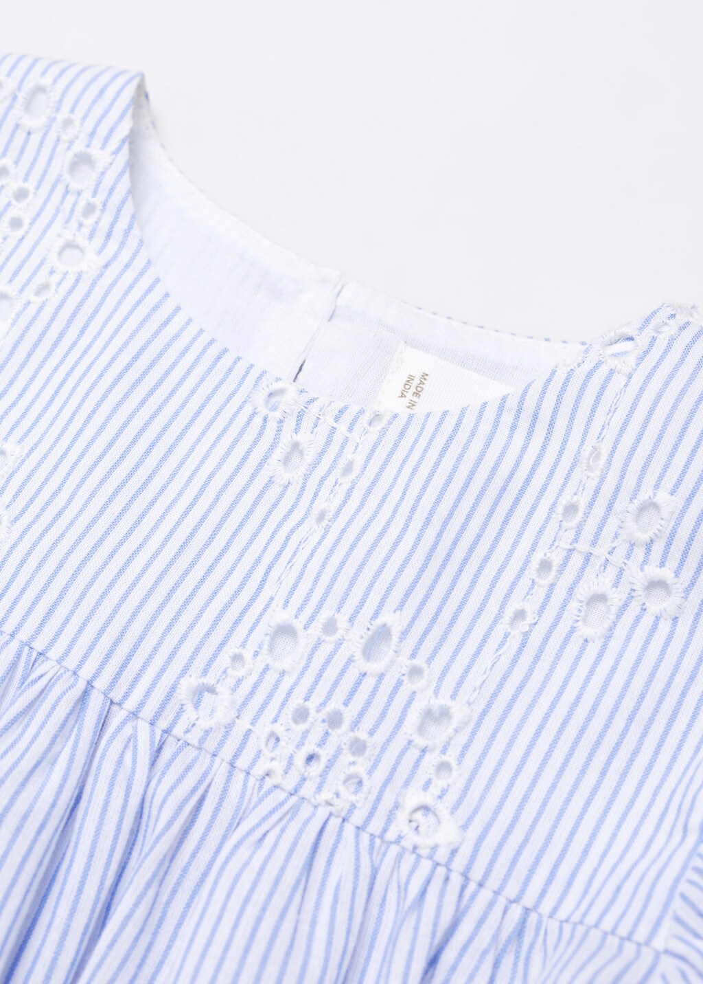 Striped blouse - Details of the article 8