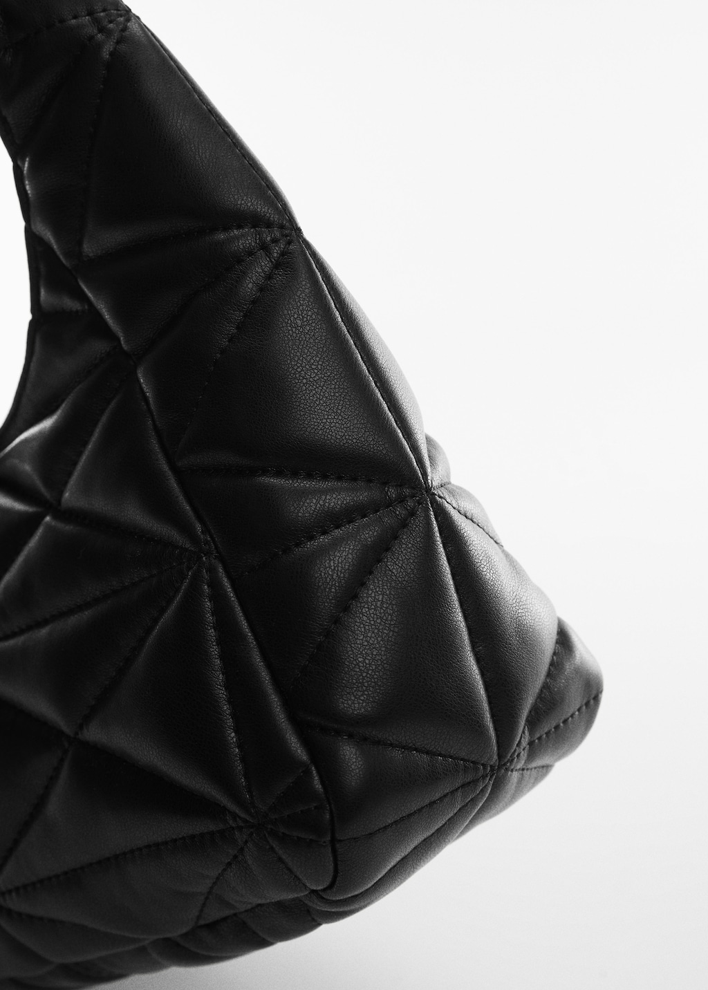 Quilted shoulder bag - Details of the article 1