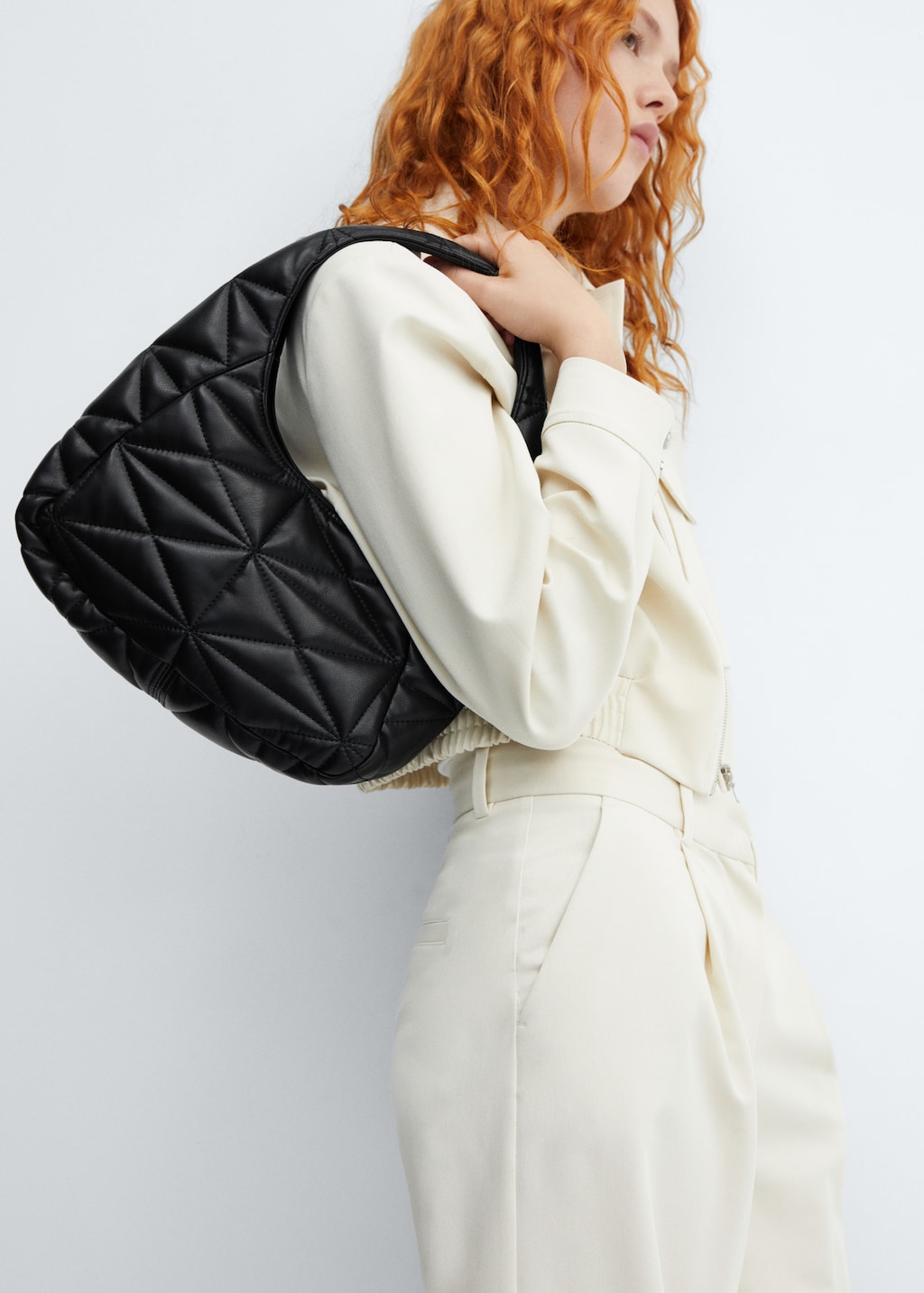 Quilted shoulder bag - Details of the article 9