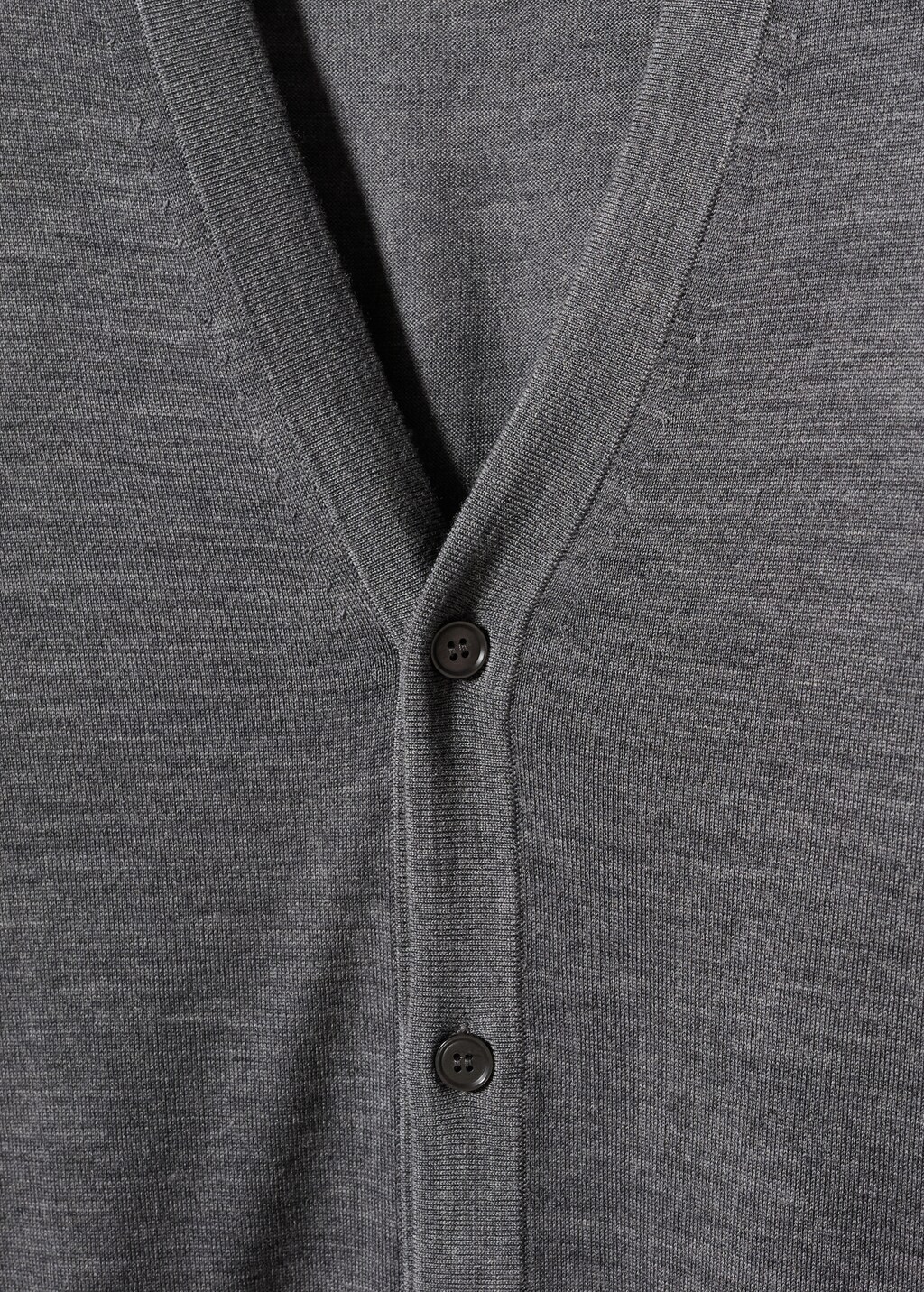 100% merino wool cardigan - Details of the article 8