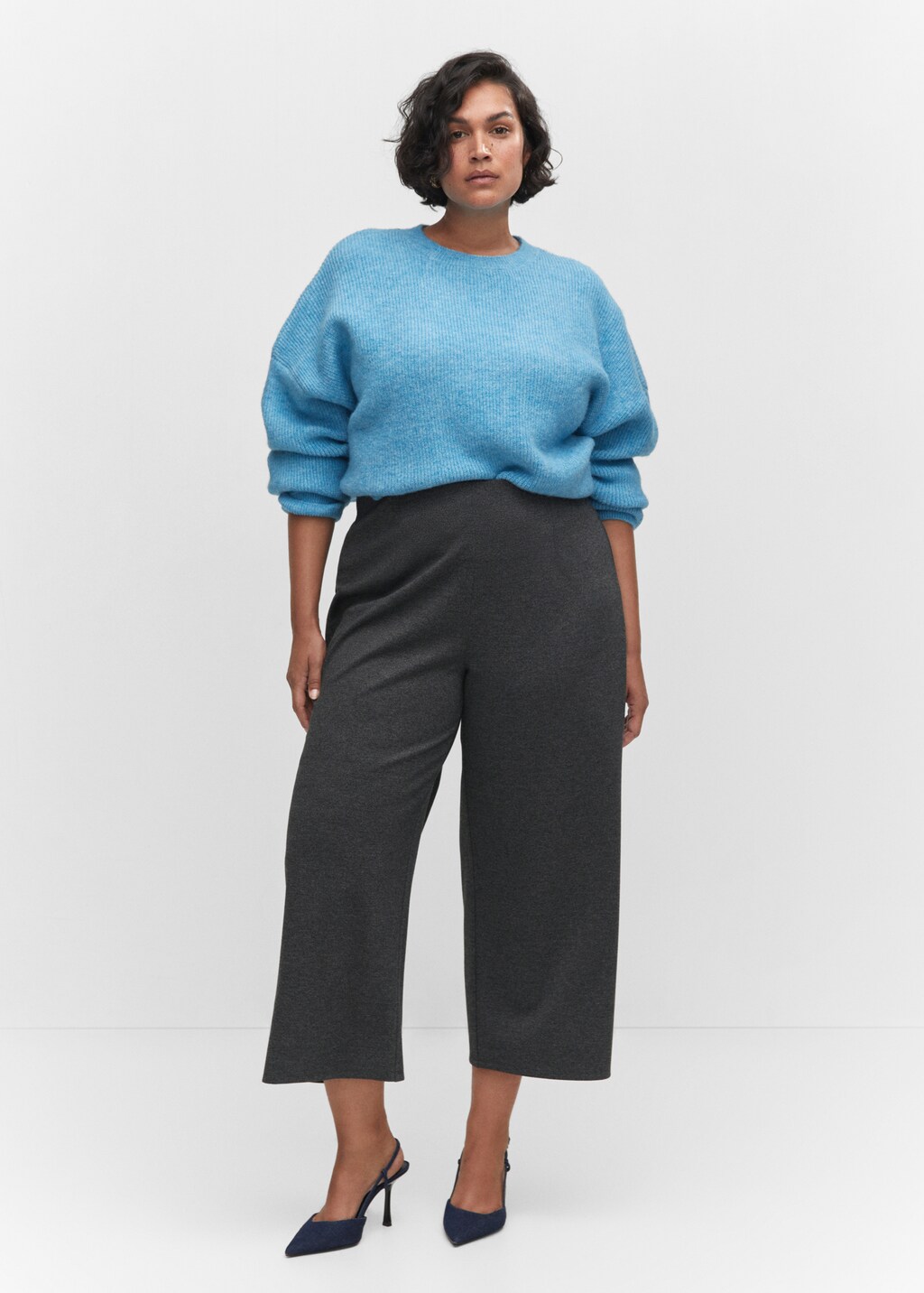 Knitted culotte trousers - Details of the article 3