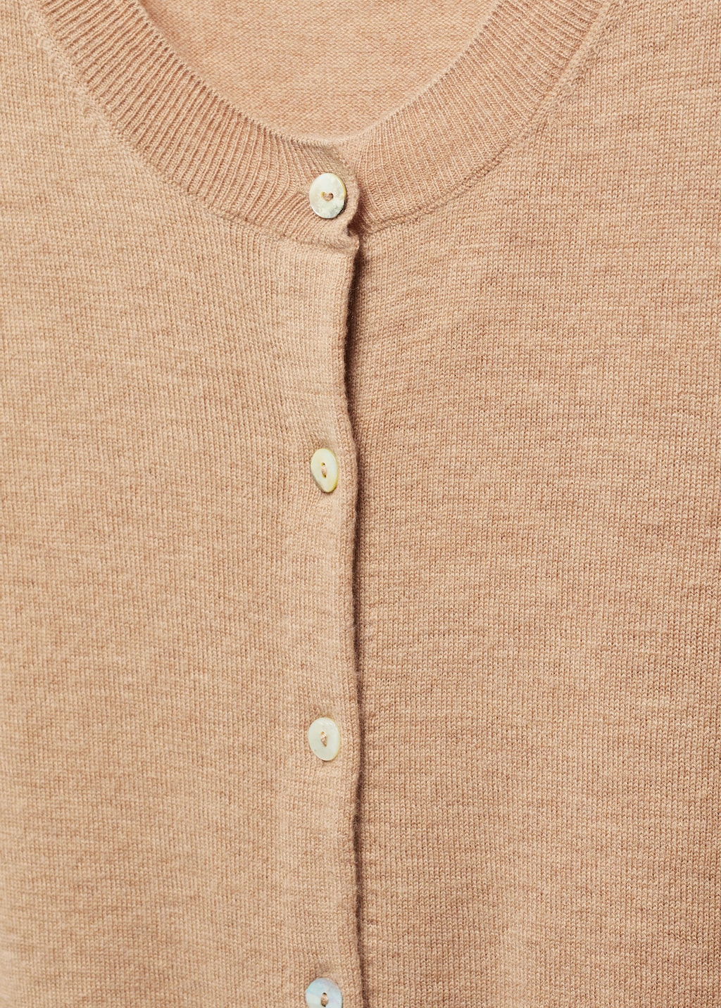 Round-neck wool cardigan - Details of the article 8