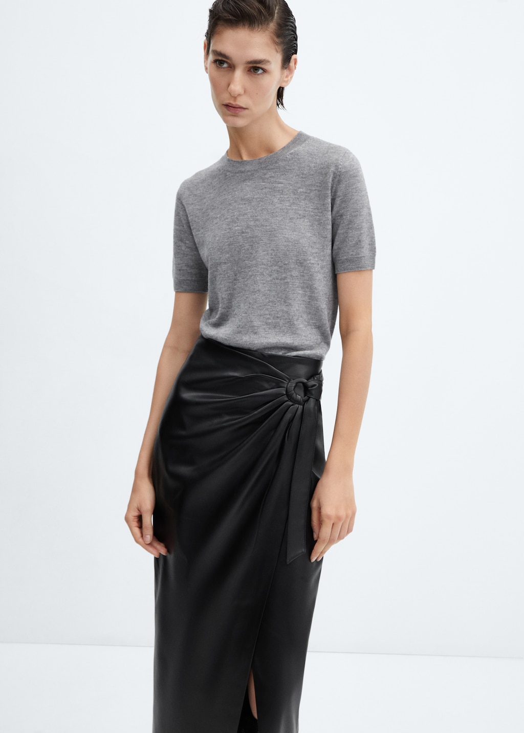 Draped leather-effect midi-skirt - Details of the article 1