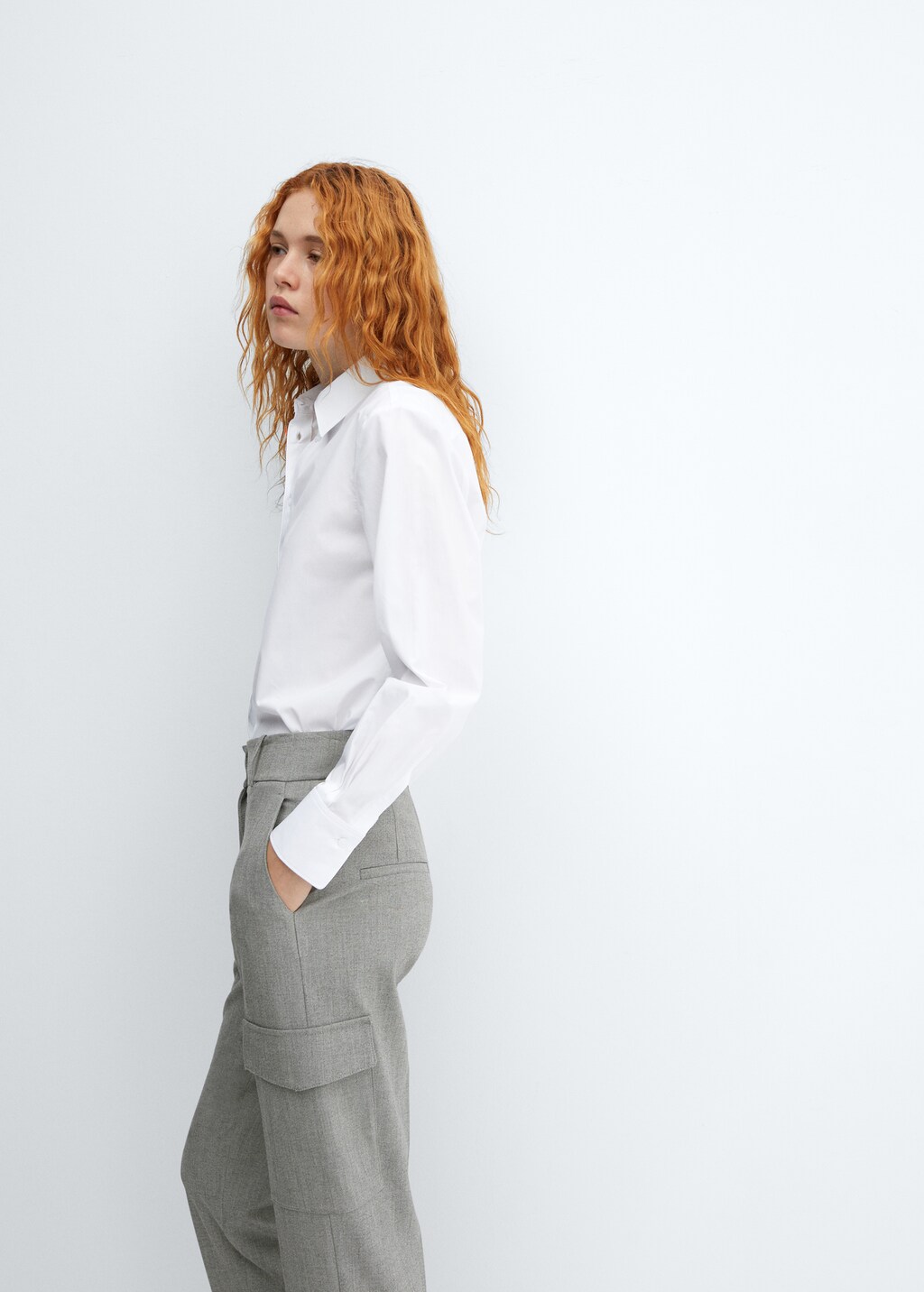 Suit trousers with side pockets - Details of the article 2