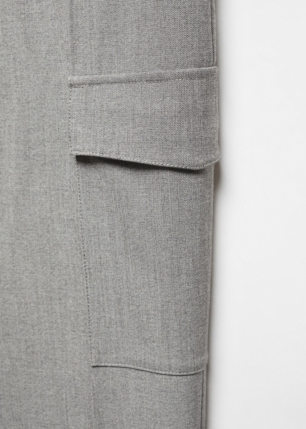 Suit trousers with side pockets - Details of the article 8