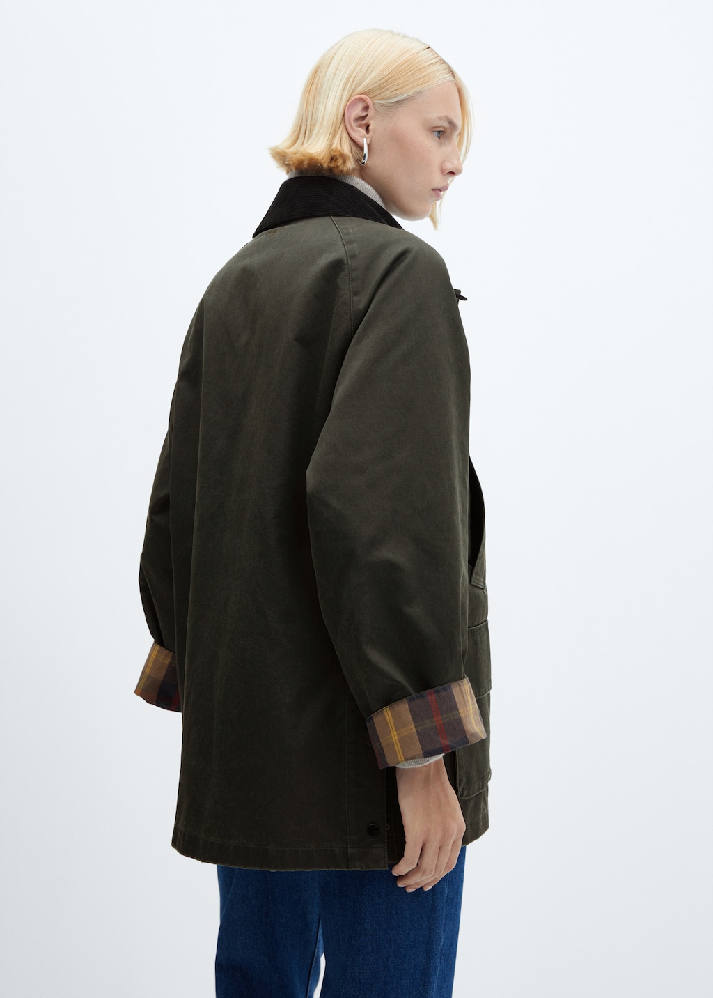 Waxed-effect parka - Reverse of the article