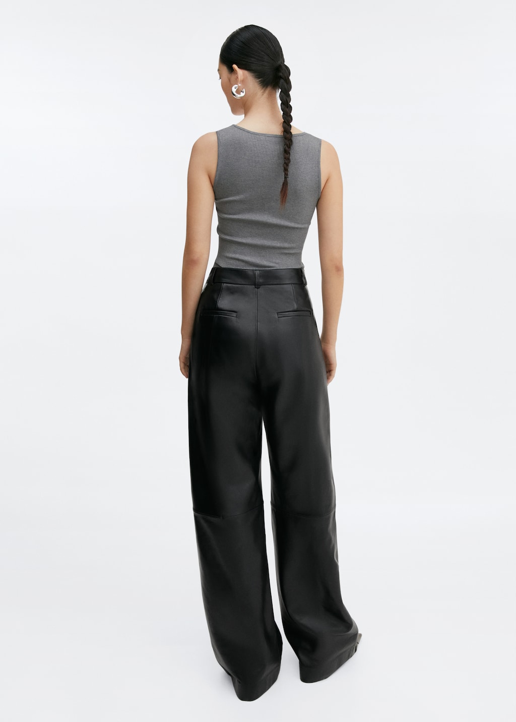 High-waist straight leather trousers - Reverse of the article